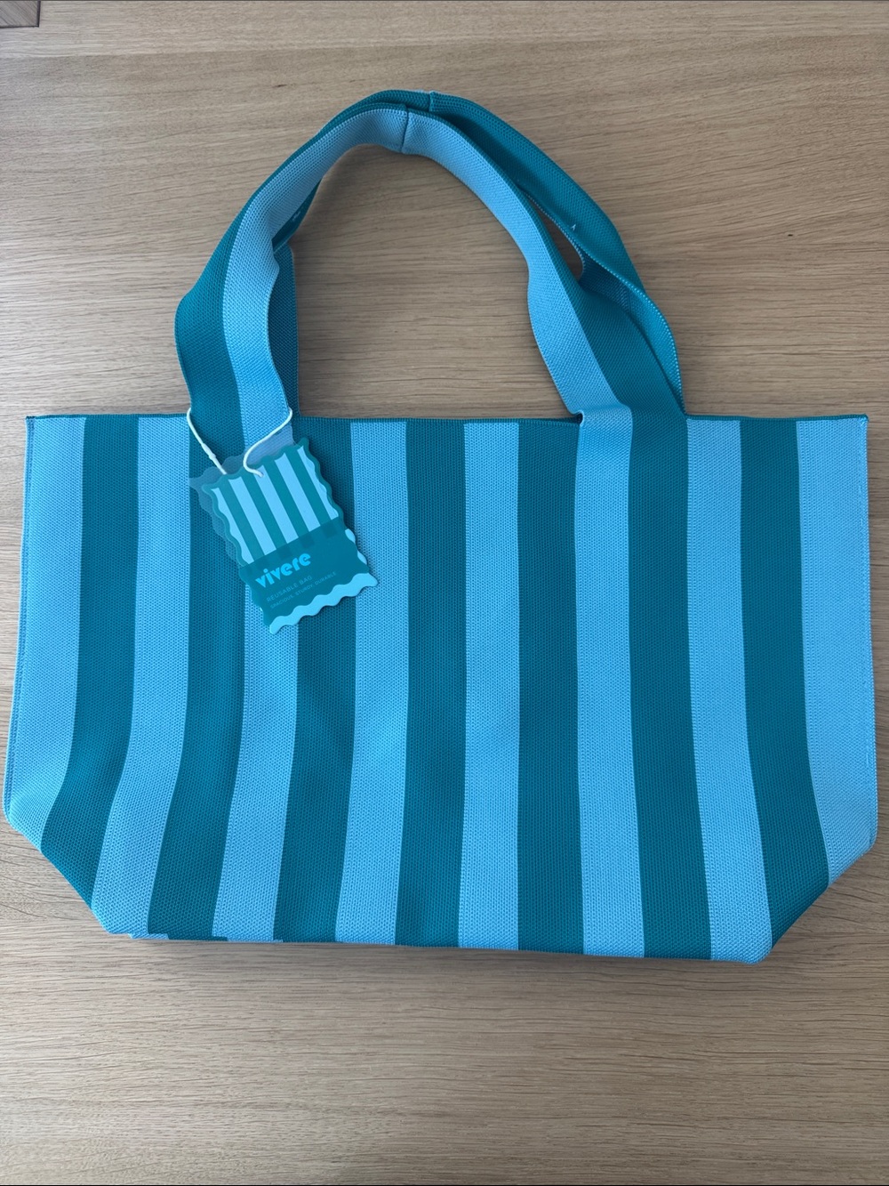 NWT VIVERE Striped Aqua Canvas Knit Shopping Bag‎ / Tote